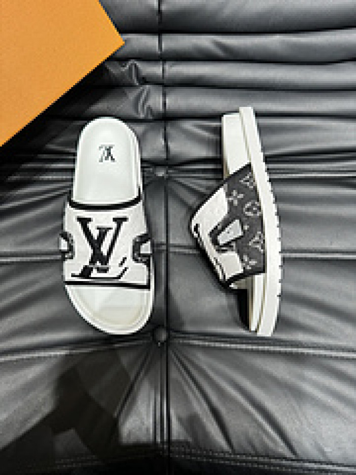 L&V SLIPPERS
