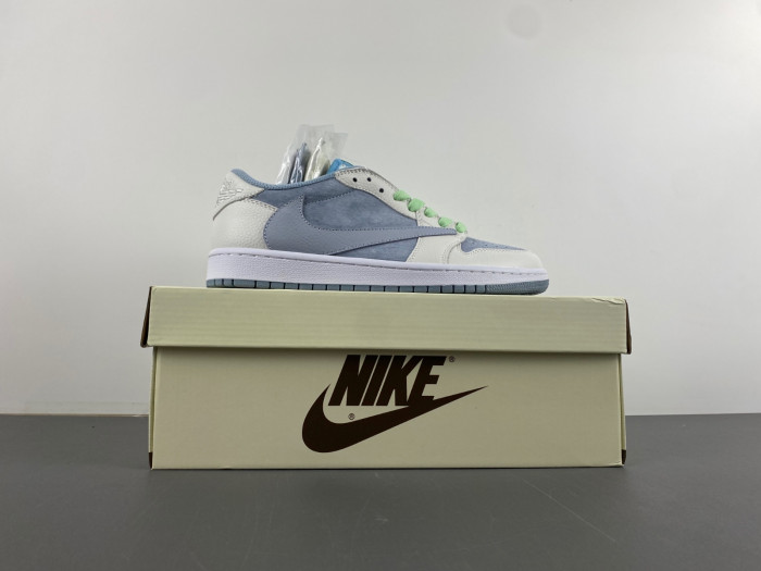 Travis Scott x Air Jordan 1 DM7866-888