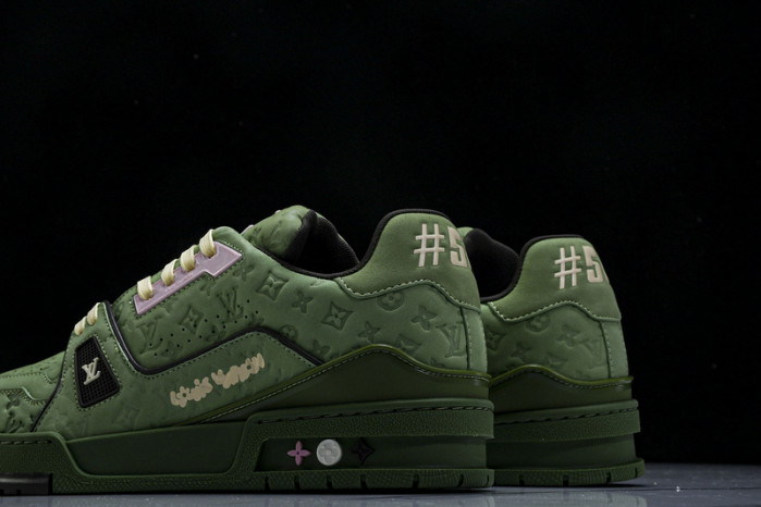 L&V SNEAKERS