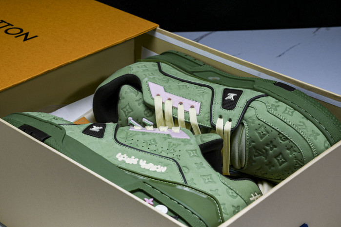 L&V SNEAKERS