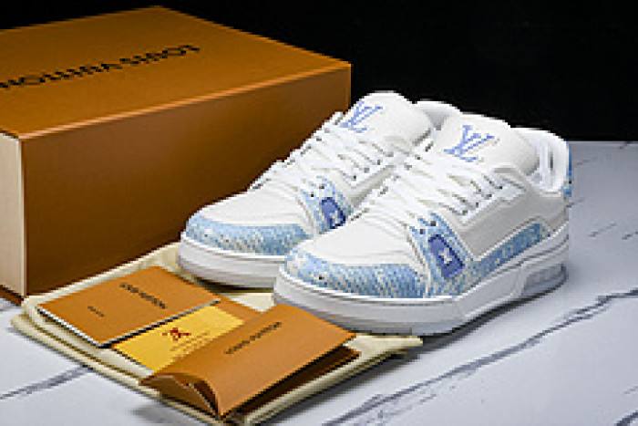 L&V SNEAKERS