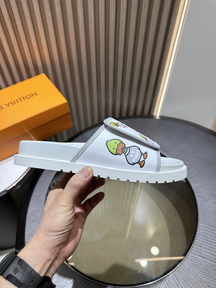L&V SLIPPERS