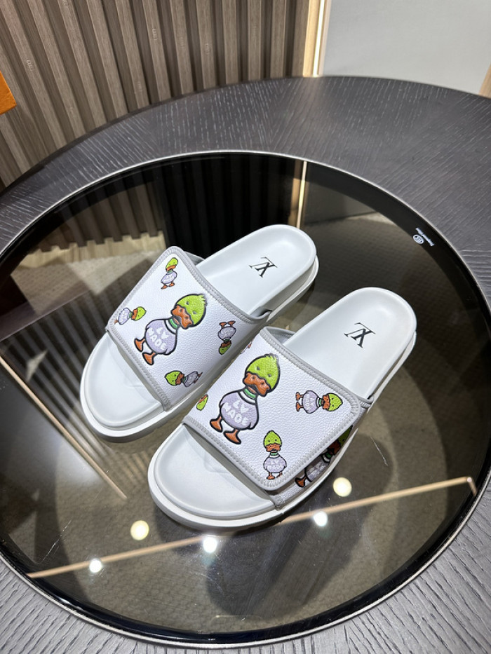 L&V SLIPPERS