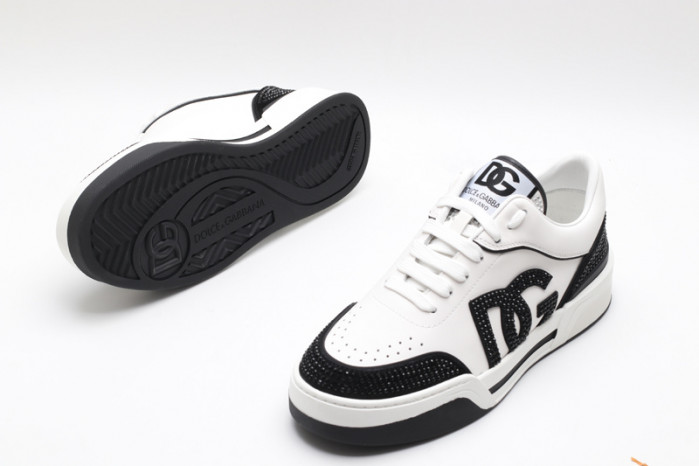 DG sneaker