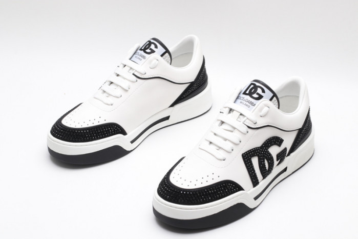 DG sneaker
