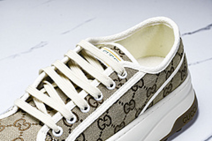 GUCC SNEAKER