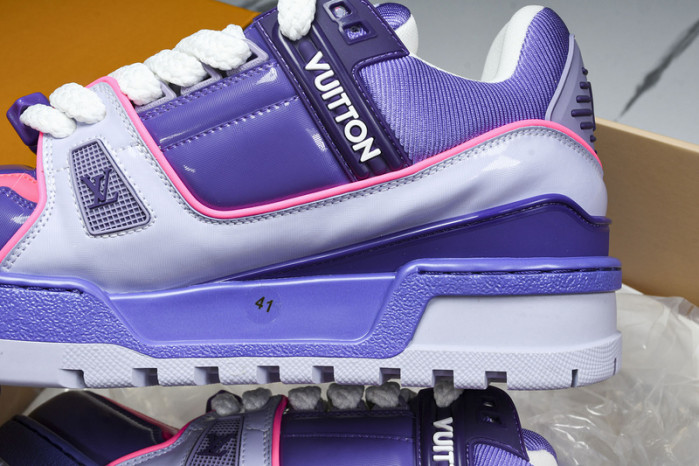 L&V SNEAKERS