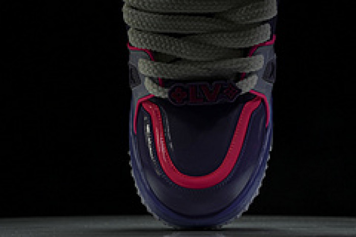 L&V SNEAKERS