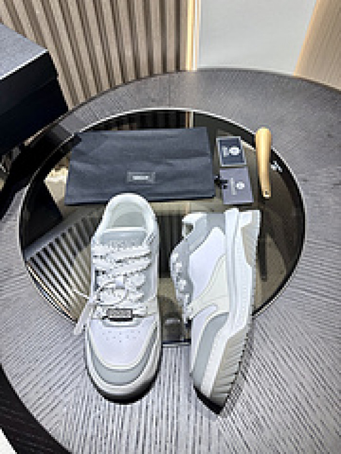 VALEN DESIGNER SNEAKERS