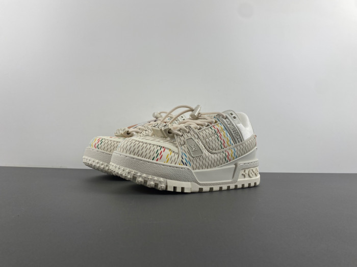 L&V SNEAKERS
