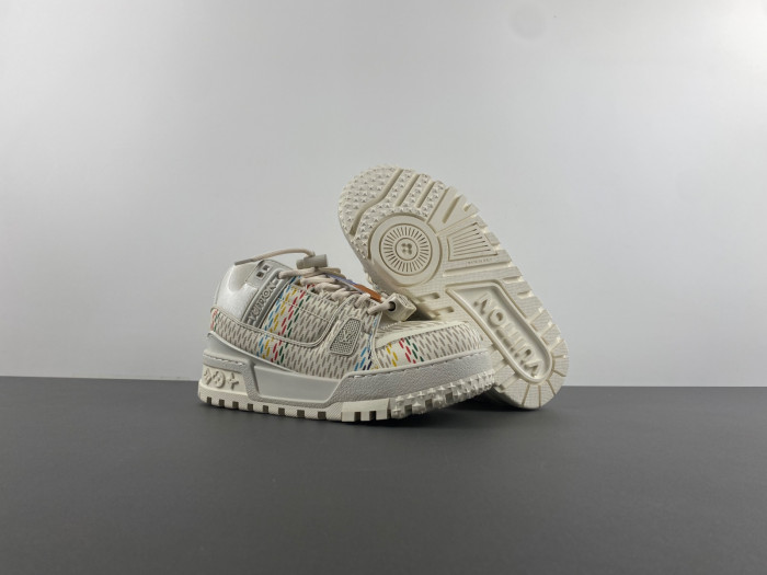 L&V SNEAKERS