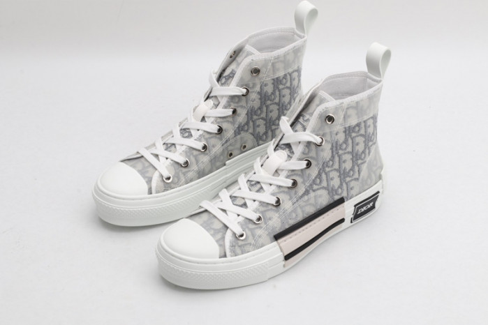 DI*O*R B23 PANKICK