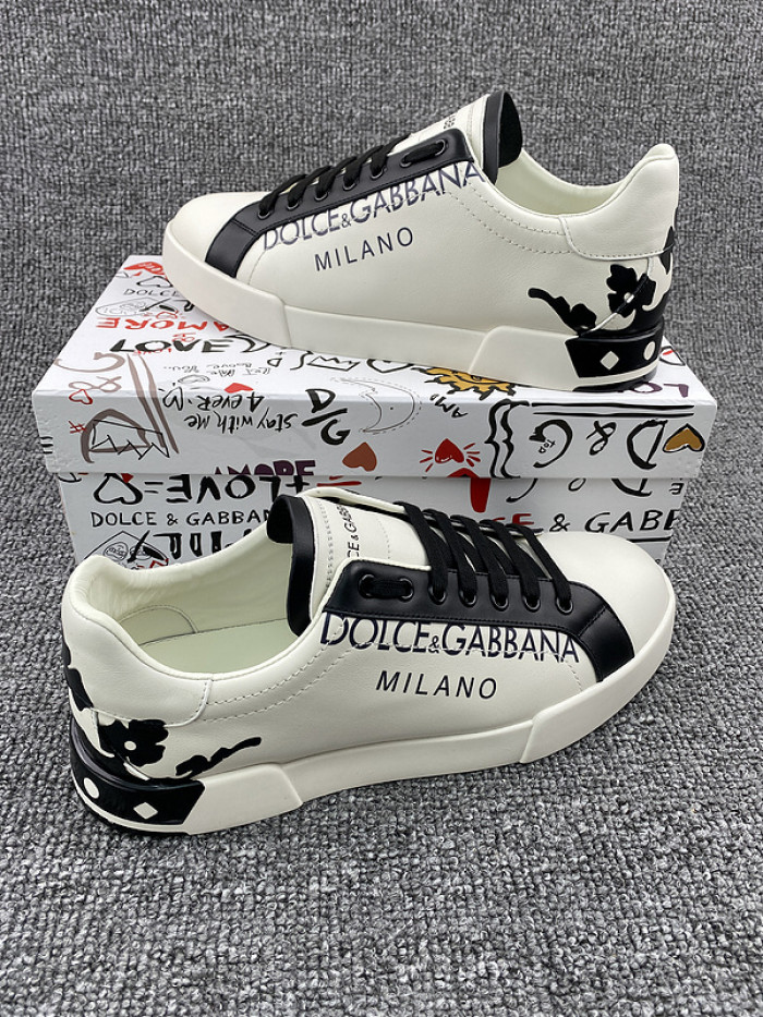 DG sneaker