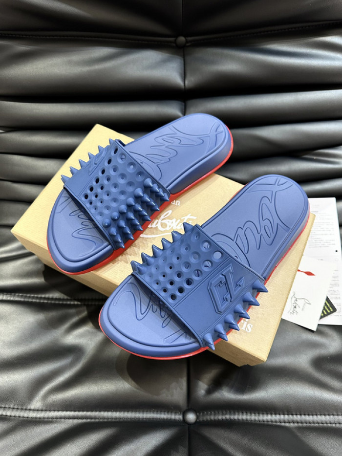 CL SLIPPERS