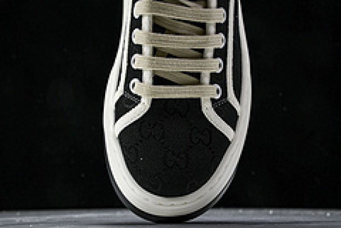 GUCC SNEAKER