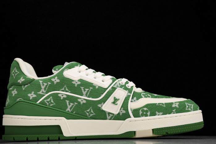 L&V SNEAKERS