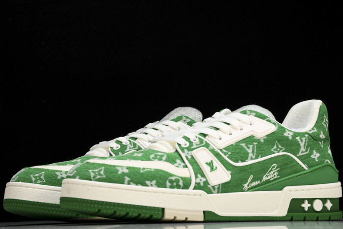 L&V SNEAKERS