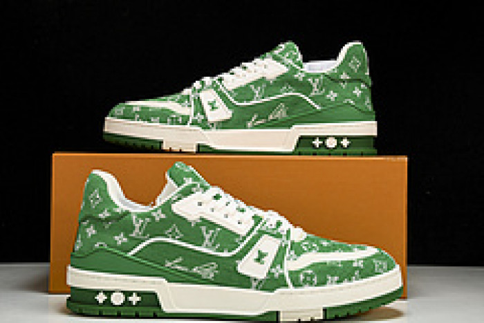L&V SNEAKERS
