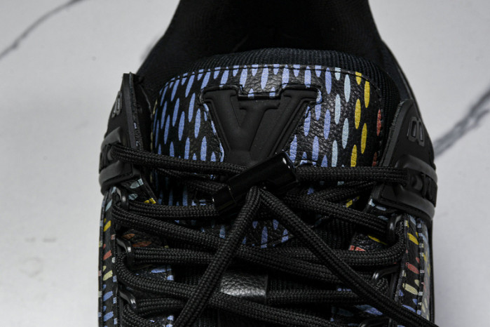 L&V SNEAKERS