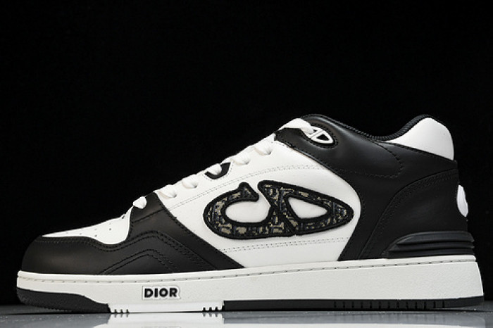 DI*O*R B57 PANKICK