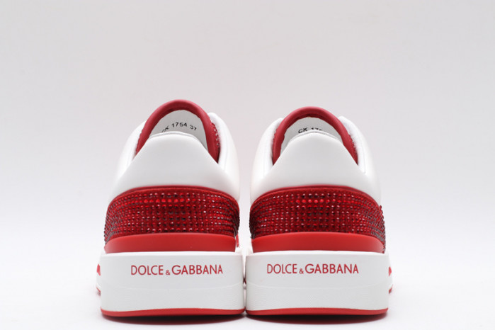 DG sneaker