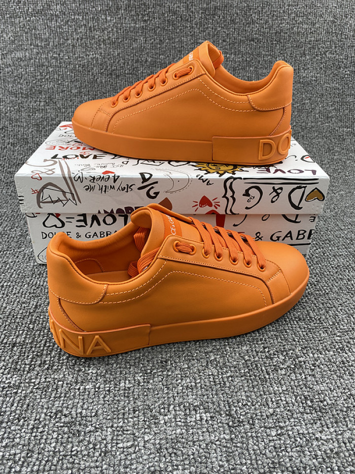 DG sneaker