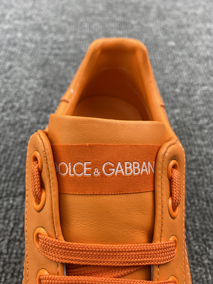 DG sneaker