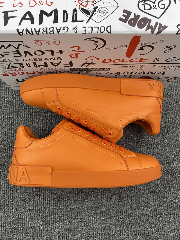 DG sneaker
