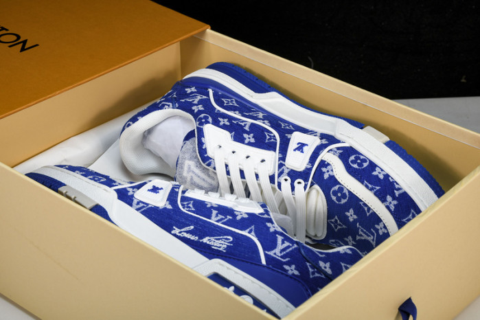 L&V SNEAKERS