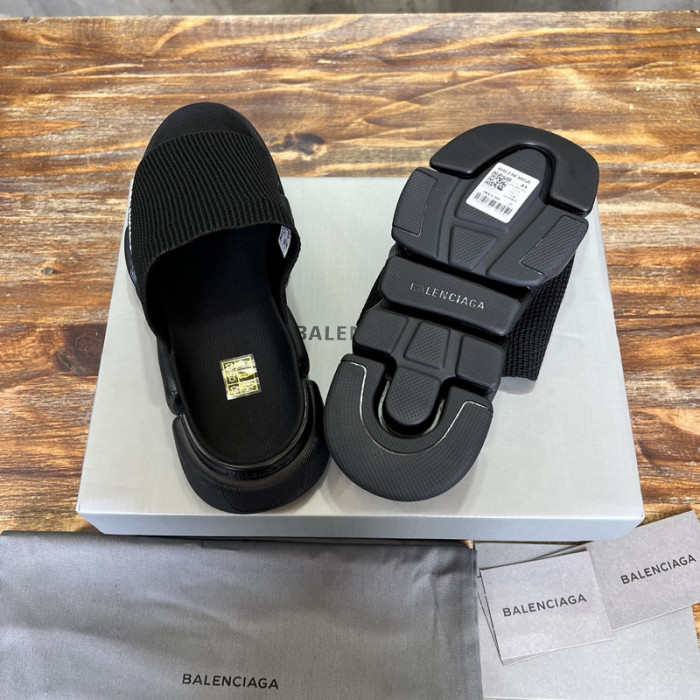 BLEN DESIGNER SLIPPERS