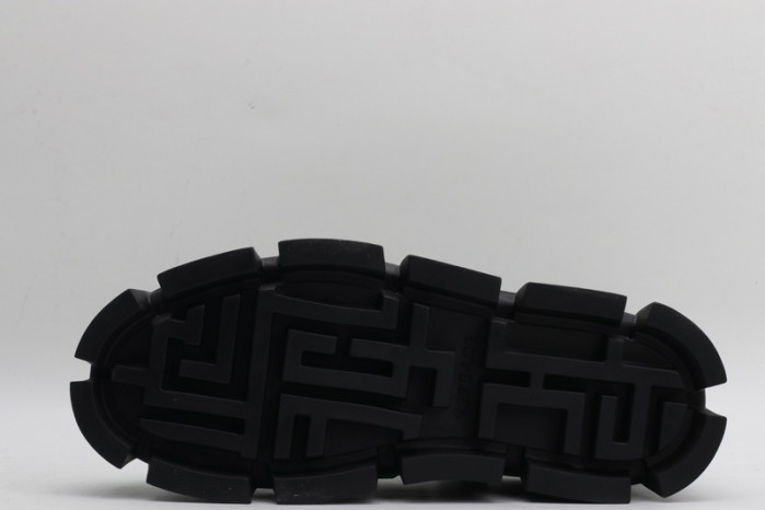 VER DESIGNER SNEAKERS