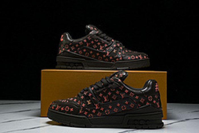 L&V SNEAKERS