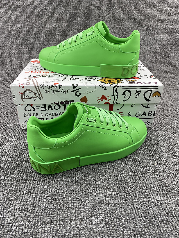 DG sneaker