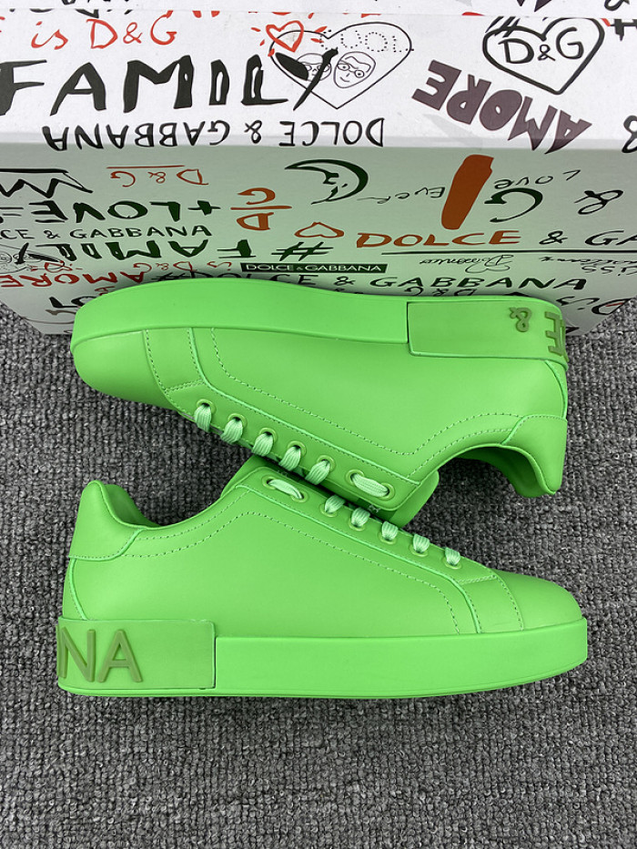 DG sneaker