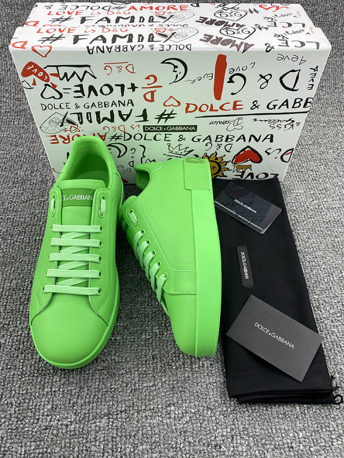 DG sneaker