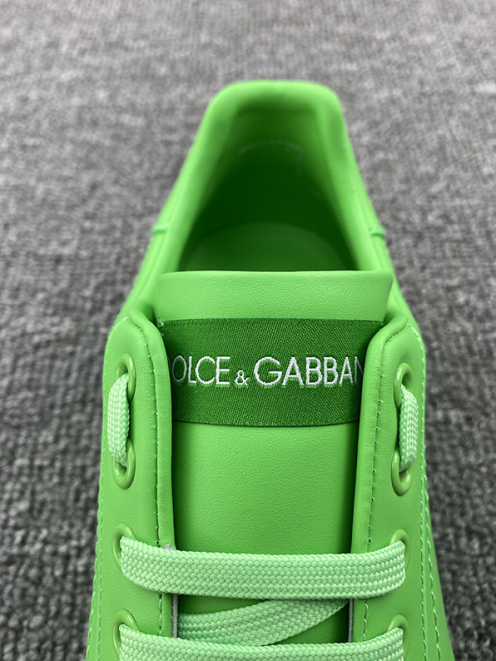 DG sneaker
