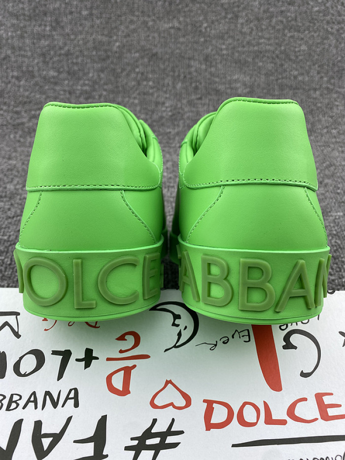 DG sneaker