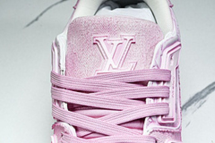 L&V SNEAKERS