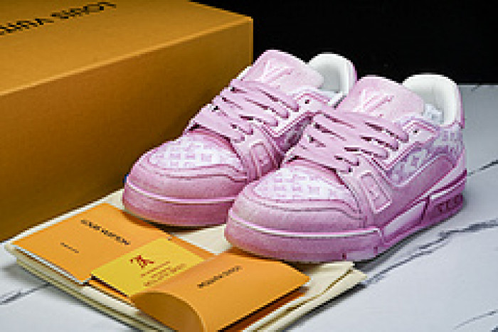 L&V SNEAKERS