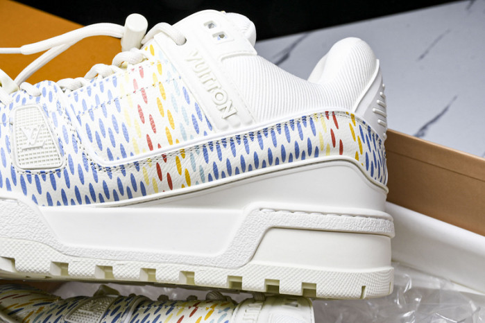 L&V SNEAKERS