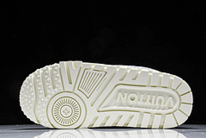 L&V SNEAKERS