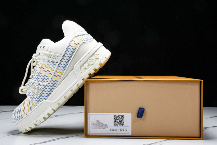 L&V SNEAKERS