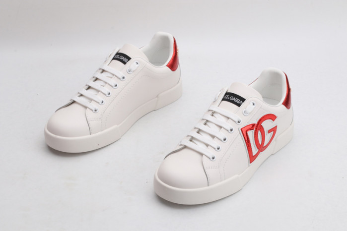 DG sneaker