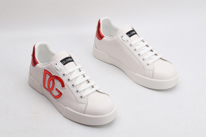 DG sneaker