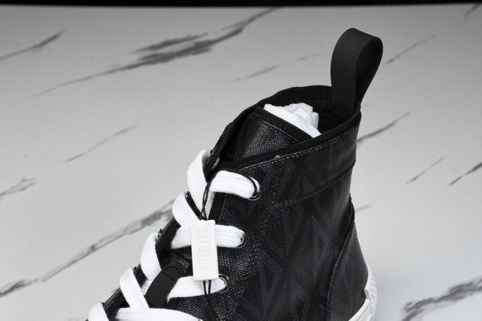 DI*O*R B23 PANKICK