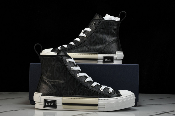 DI*O*R B23 PANKICK