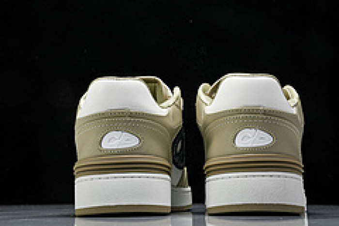 DI*O*R B57 PANKICK