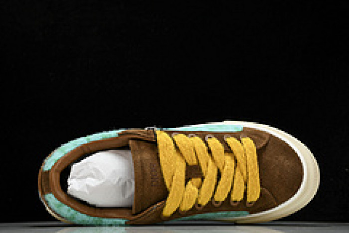 DI*O*R B33 PANKICK