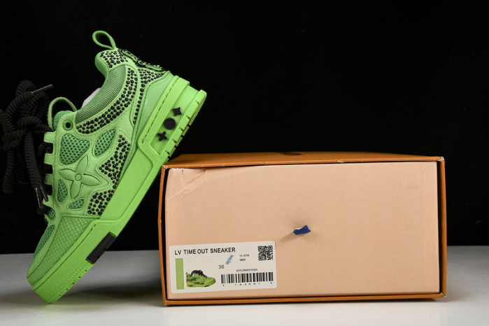 L&V SNEAKERS