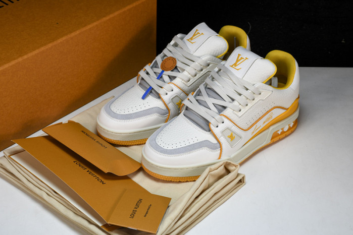 L&V SNEAKERS